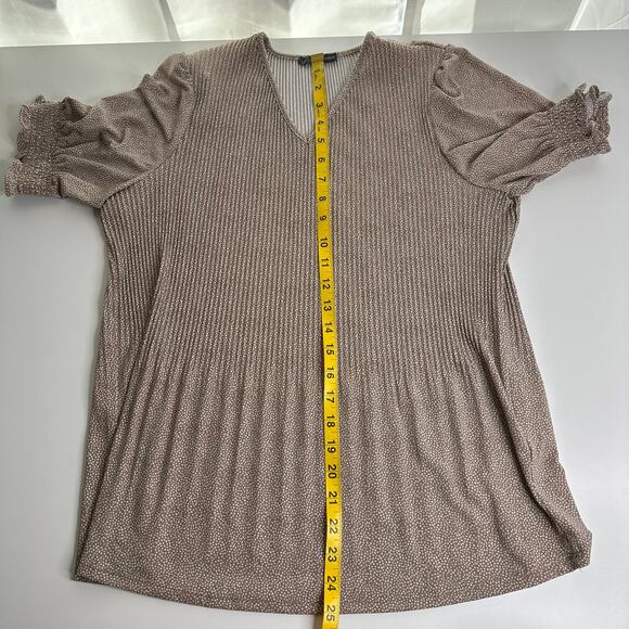 Adrianna Papell Tan White Polka Dot Pleated V-Neck Blouse Womens Size Medium M - Picture 11 of 11